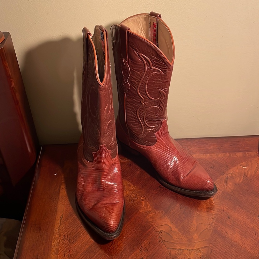 Lizard skin boots
